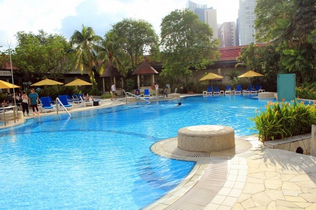 Piscina piscina