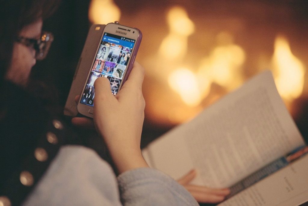 telefonino - combattere la pornografia
