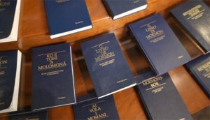 Aggrappatevi al libro di Mormon: un invito per tutti